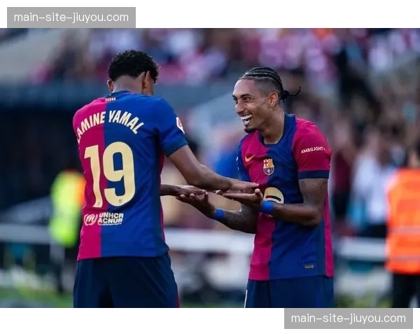 亚马尔肠胃炎愈后回归 巴萨锋线轮换应对伤病危机 亚马尔肠胃炎愈后回归 巴萨锋线轮换应对伤病危机